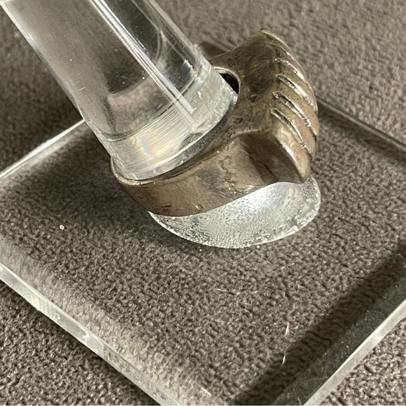 Sterling Silver Ribbed Textured Ring - Picture 3 of 8